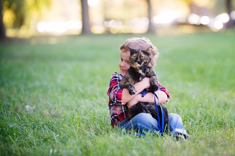 She's not mad. that's just how her face looks