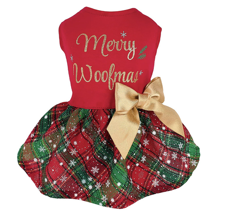Red and green dog dress that says Merry Woofmas on the shirt