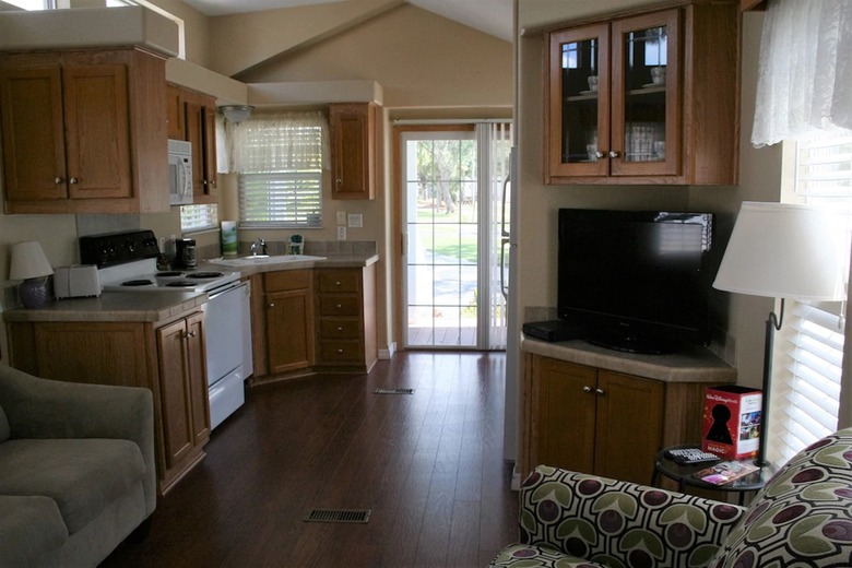 Simple and clean kitchen and living area in cottage rental near Orlando