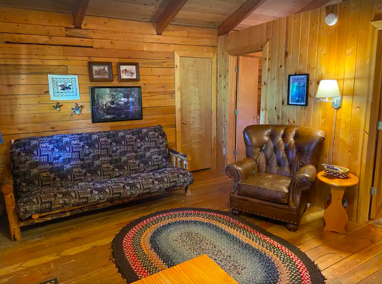 Aspen Cabin's living area