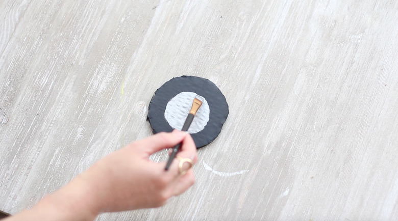 painting a wheel