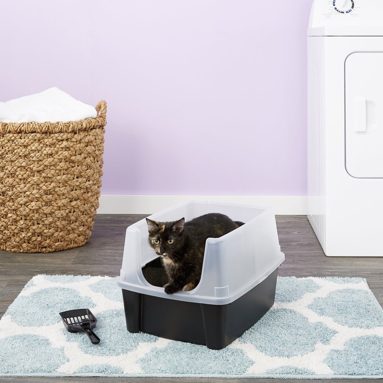 IRIS Open Top Litter Box With Shield and Scoop